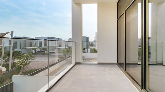 Brand new villa in Al Furjan with spacious layout, picture 24
