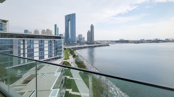 Fully furnished apartment in Bluewaters with sea views, picture 10