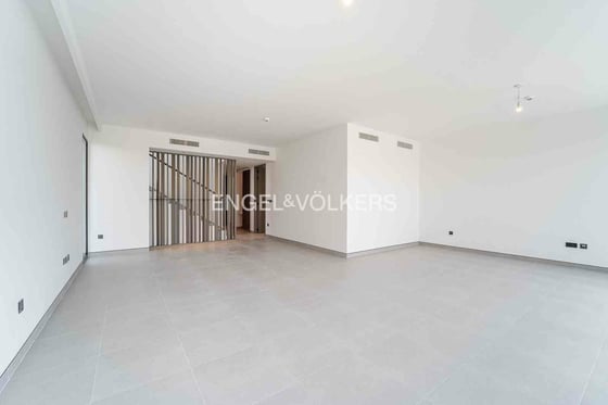 Prime Location | Single Row | Extended  , picture 6