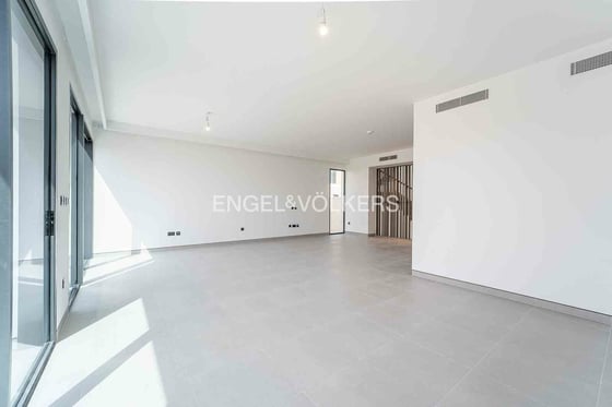 Prime Location | Single Row | Extended  , picture 7