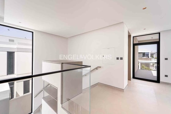Prime Location | Single Row | Extended  , picture 11