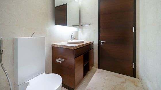 Amazing apartment in Burj Khalifa with fountain view, picture 15