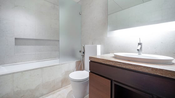 Amazing apartment in Burj Khalifa with fountain view, picture 13