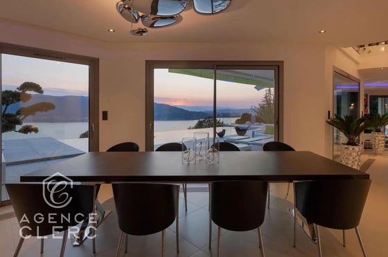 Veyrier du lac, property with panoramic view of the lake, picture 13