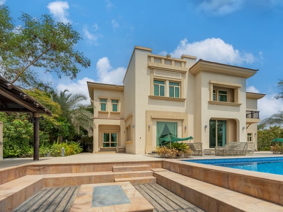 Waterfront Villa Luxury in Jumeirah Islands, picture 26