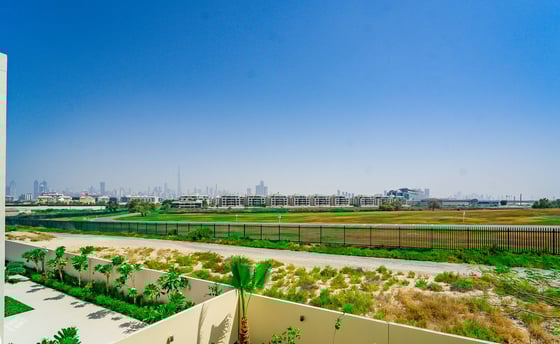 Luxurious | Premium Location | Unfurnished, picture 25