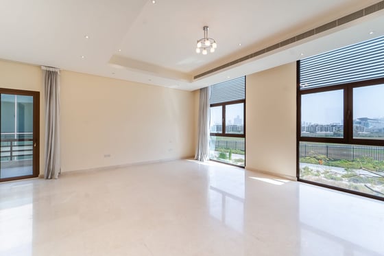 Luxurious | Premium Location | Unfurnished, picture 15