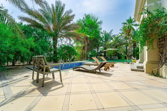 Corner Plot |  Extended | Close to Club House, picture 19