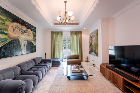 Corner Plot |  Extended | Close to Club House, picture 12