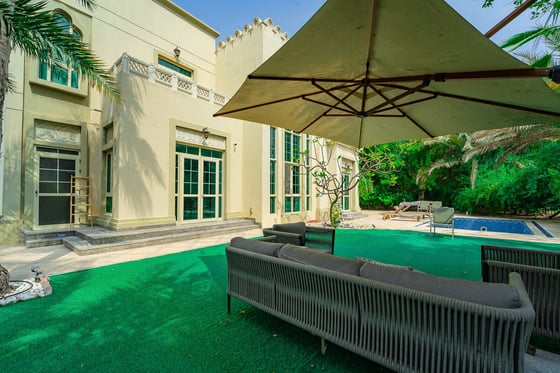 Corner Plot |  Extended | Close to Club House, picture 21