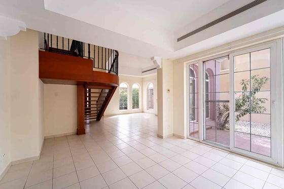 Landscaped | Spacious | Single Row | Vacant, picture 5