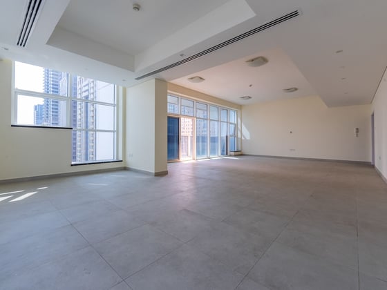 Stunning Penthouse Living with Dubai Marina Views, picture 6