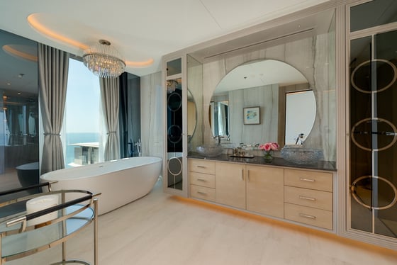 Luxurious 3Bedroom Apartment in Bvlgari Residences, picture 28