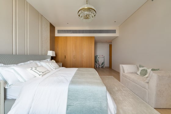 Luxurious 3Bedroom Apartment in Bvlgari Residences, picture 20