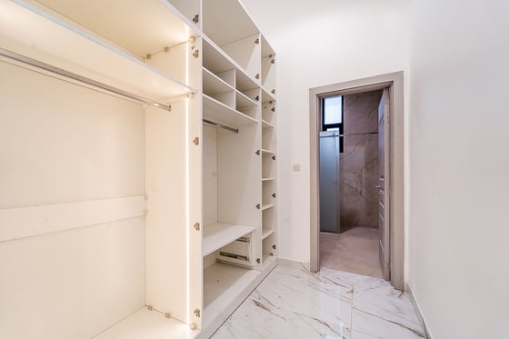 Brand New | High Ceilings | Spacious, picture 17