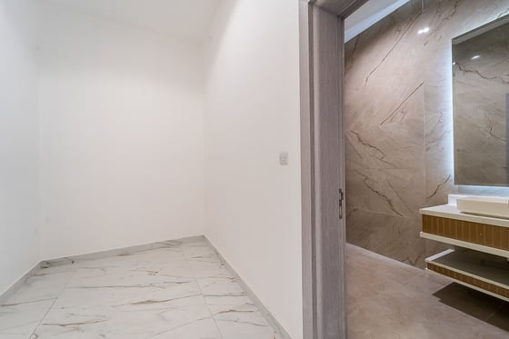 Brand New | High Ceilings | Spacious, picture 10