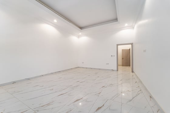 Brand New | High Ceilings | Spacious, picture 11