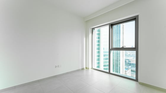Exquisite apartment in Downtown with Burj Khalifa view, picture 8