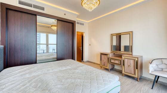Fully upgraded apartment in Marina with sea views, picture 23
