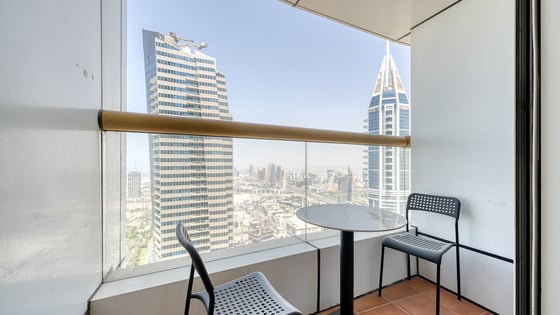 Fully upgraded apartment in Marina with sea views, picture 27