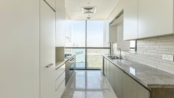 Spectacular penthouse in Downtown with marble finishing, picture 3
