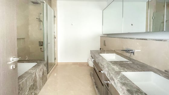 Spectacular penthouse in Downtown with marble finishing, picture 13