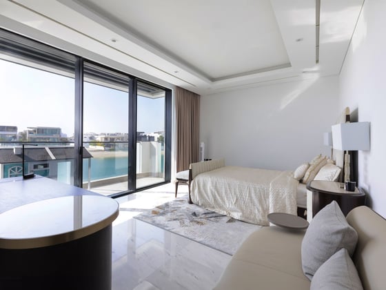 Contemporary Palm Jumeirah Beachfront Villa, picture 31