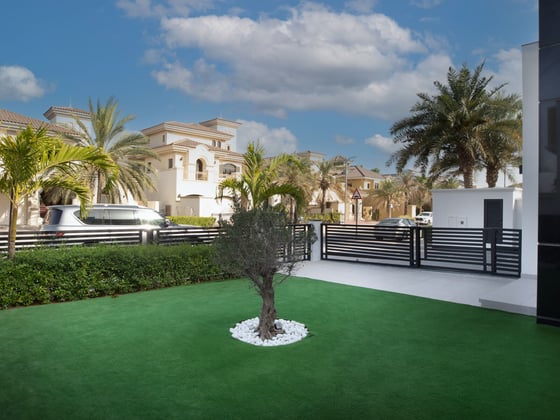 Contemporary Palm Jumeirah Beachfront Villa, picture 2