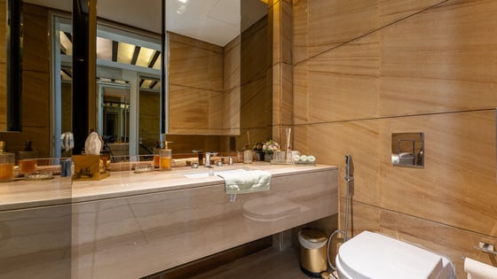 Luxurious villa in Damac Hills with golf course view, picture 17