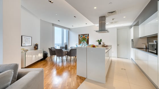 Stunning apartment in Bluewaters with sea views, picture 7