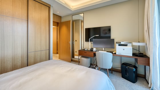 Furnished apartment in Downtown with Burj Khalifa view, picture 17