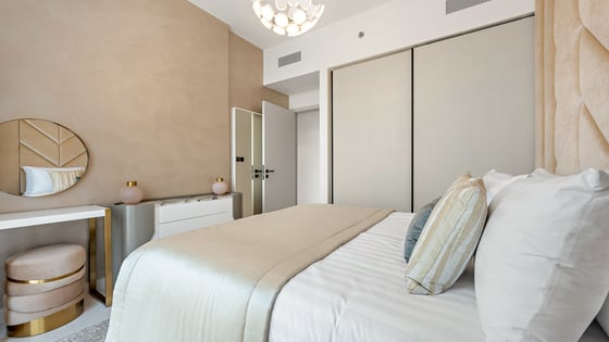 Furnished penthouse in Dubai Harbour with stunning views, picture 10