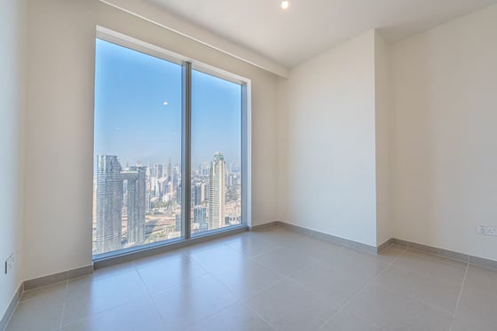 Downtown Dubai Apartment with Burj Khalifa Views, picture 18