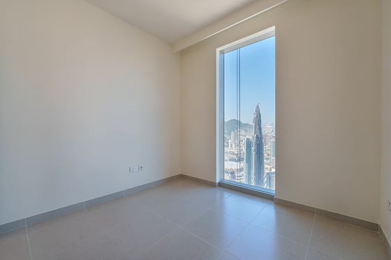 Downtown Dubai Apartment with Burj Khalifa Views, picture 26