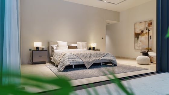 Stand alone villa in Expo City with private garden, picture 18