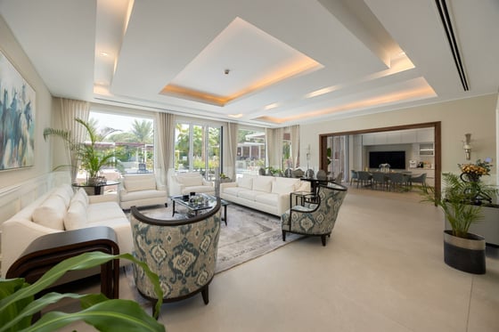 Fully Upgraded | Luxury Mansion | Biggest Plot, picture 4