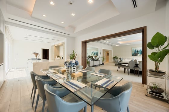 Fully Upgraded | Luxury Mansion | Biggest Plot, picture 7