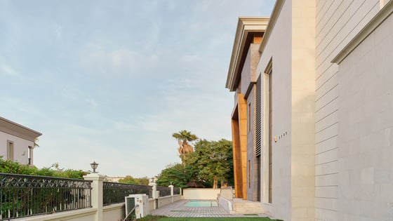 Extraordinary Lake View Mansion in Emirates Hills, picture 28