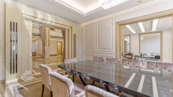 Extraordinary Lake View Mansion in Emirates Hills, picture 8