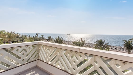 Upgraded luxury villa in Palm Jumeirah with sea views, picture 28