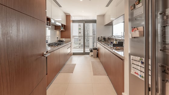 Furnished apartment in Dubai Creek with panoramic view, picture 8
