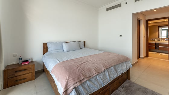 Furnished apartment in Dubai Creek with panoramic view, picture 12