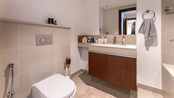 Furnished apartment in Dubai Creek with panoramic view, picture 15