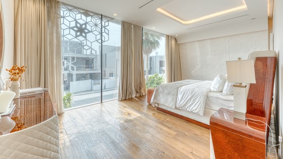 Exquisite villa in Palm Jumeirah with private pool, picture 15