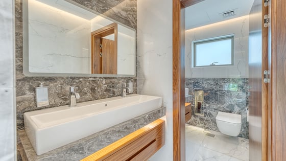Exquisite villa in Palm Jumeirah with private pool, picture 21