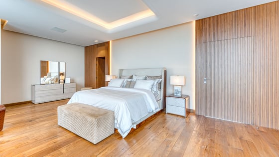 Exquisite villa in Palm Jumeirah with private pool, picture 17