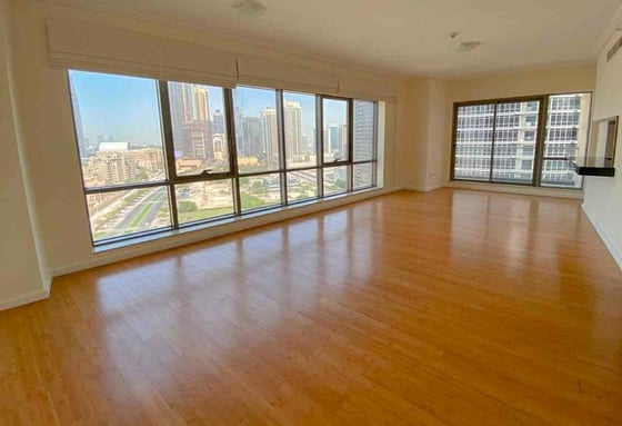 Spacious | Burj View | Park View, picture 2
