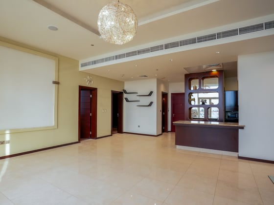 Elegant Waterfront Apartment on the Palm Jumeirah, picture 2