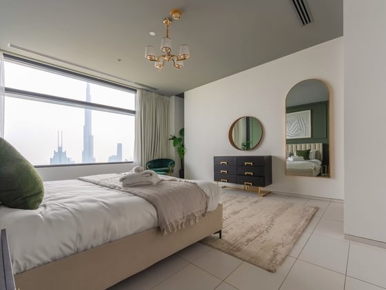 Luxury 3-Bedroom with Burj Khalifa Views, picture 21