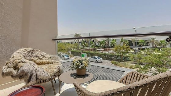 Fully furnished villa in Damac Hills with luxury living, picture 10